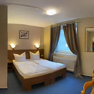 Ansbach Am Kadewe Hotell